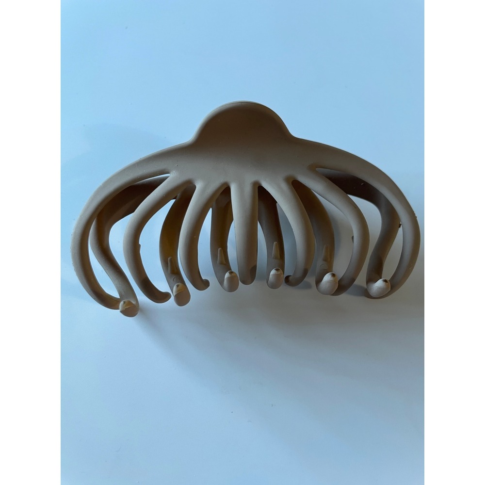Matte Tan Octopus Hair Claw Clip Large Neutral Beige Nonslip Hair Accessory